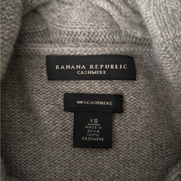 Banana Republic 100% cashmere sweater XS - Picture 4 of 5